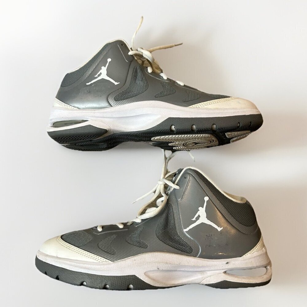 Nike Air Jordan Men's Play In These II Basketball Shoes Size 8 Gray 510581-002